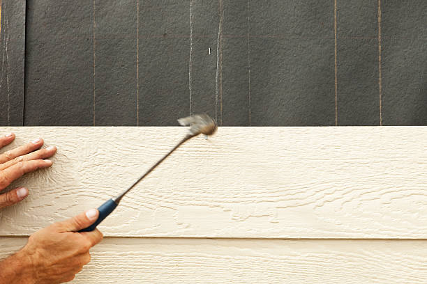 Affordable Siding Repair and Maintenance Services in Newburg, WI